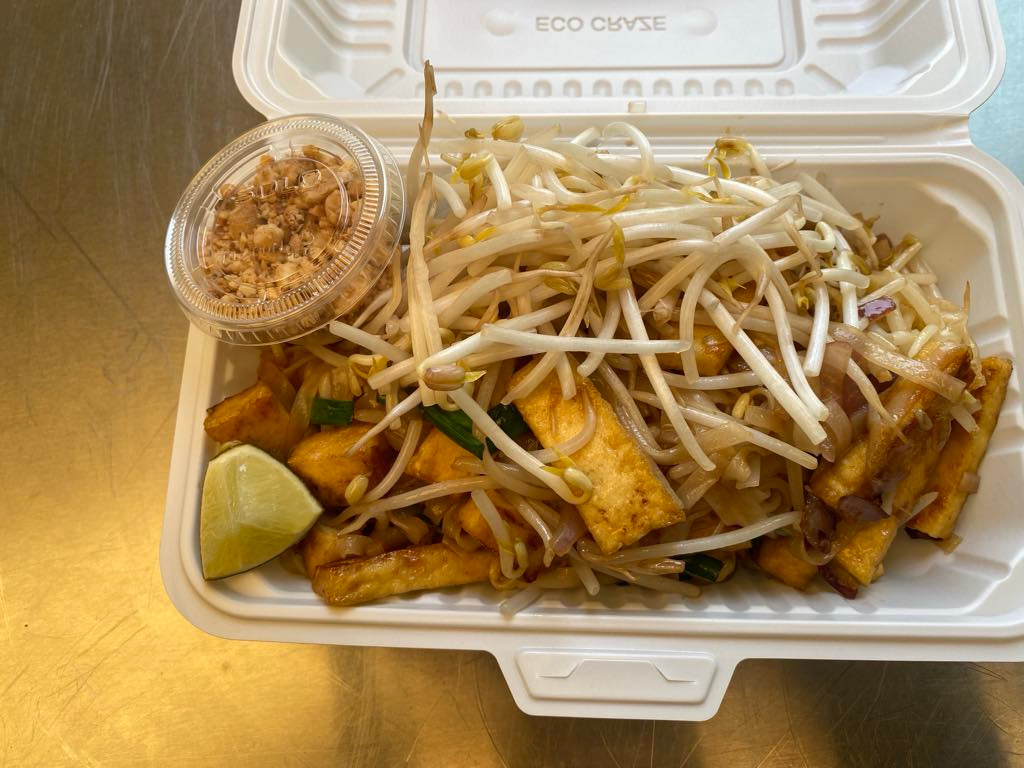 VEGETARIAN PAD THAI